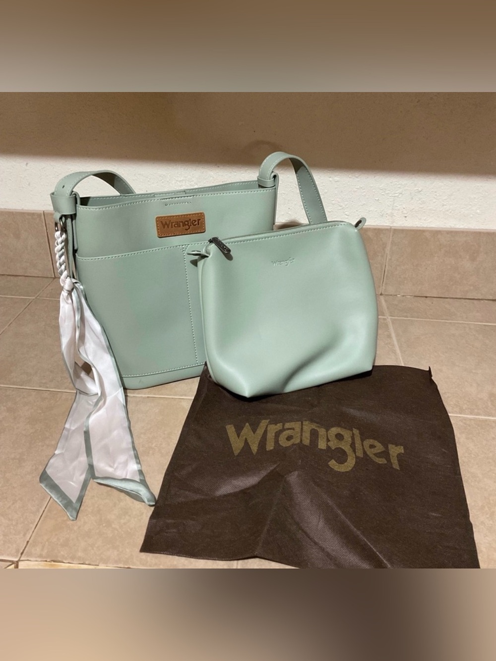 Wrangler Mint Green Tote and Pouch Set NWOT